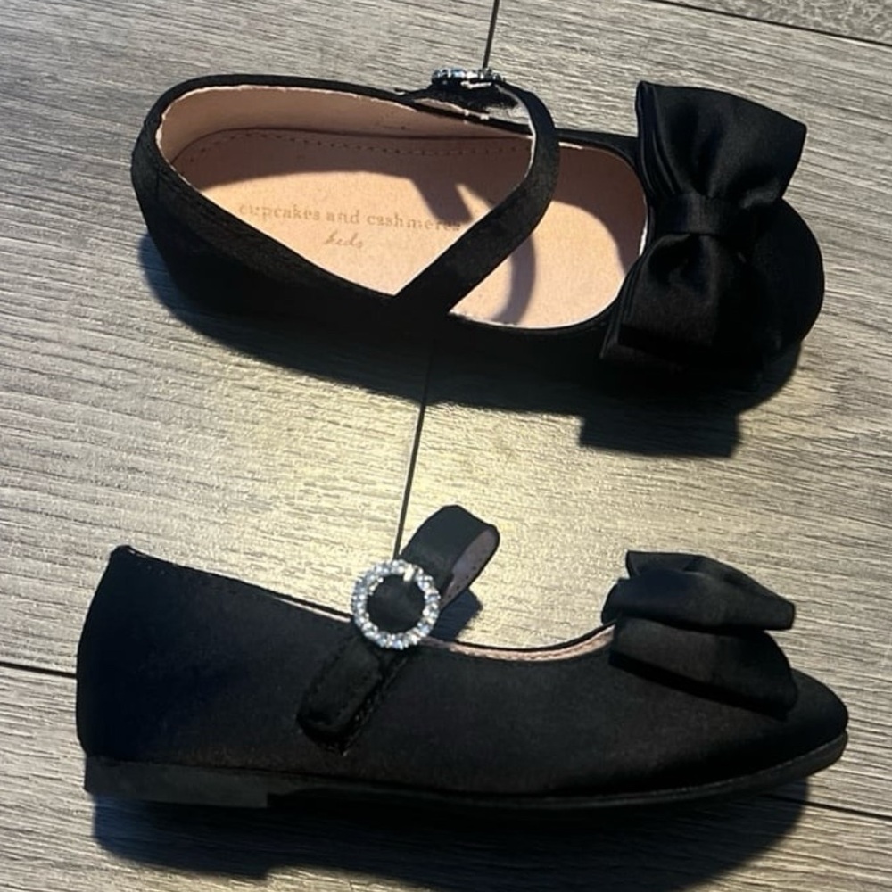 Toddler black dressy Mary Jane’s